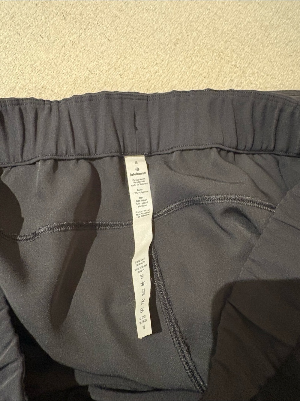 lululemon athletica Black Elastic-Waist Jogger Pants "On the Fly" - Picture 6 of 7